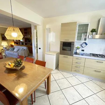 Casa L'approdo Holiday home