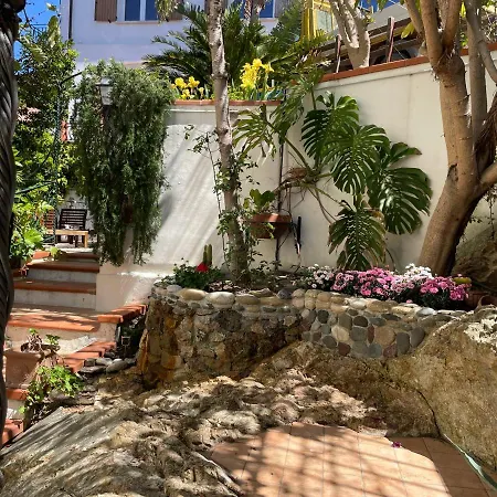 Casa L'approdo Holiday home *